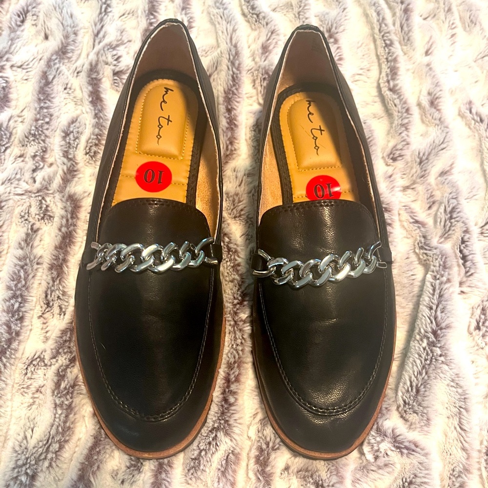 Loafer style shoes